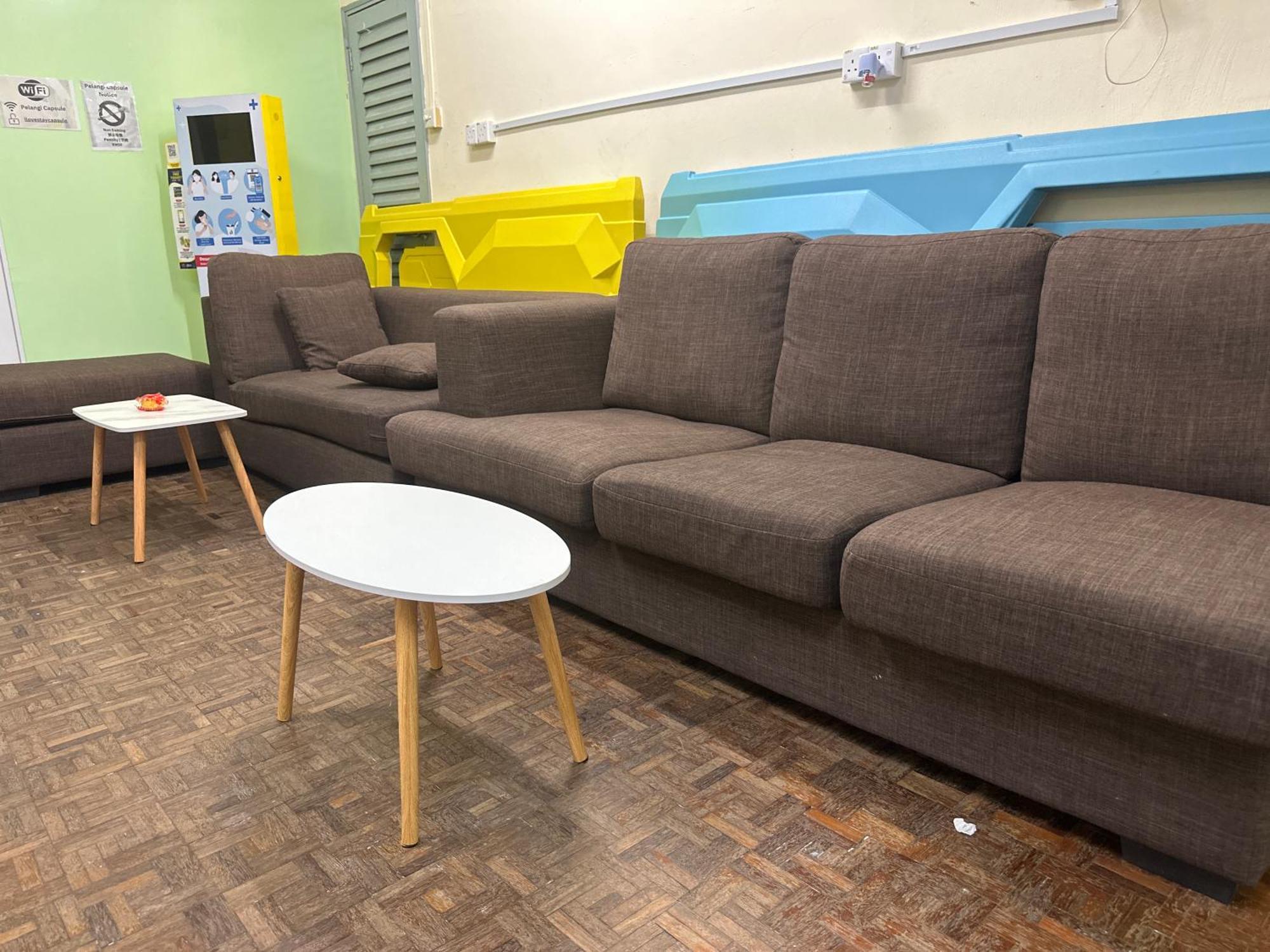 Pelangi Capsule Hostel ยะโฮร์บาห์รู ภายนอก รูปภาพ